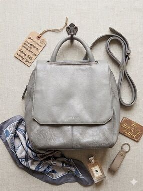 Matt & Nat Wellington Vegan Leather Satchel – Grey